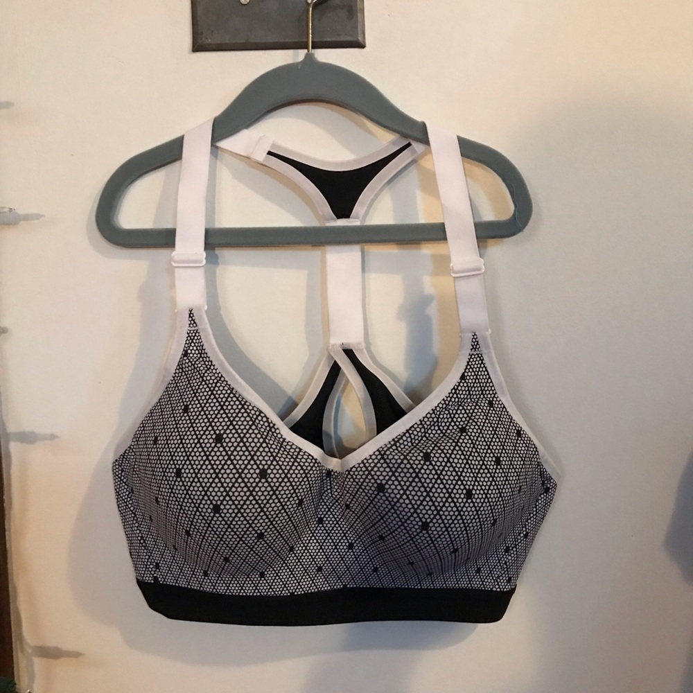 Victoria Secret sports bra 34B
